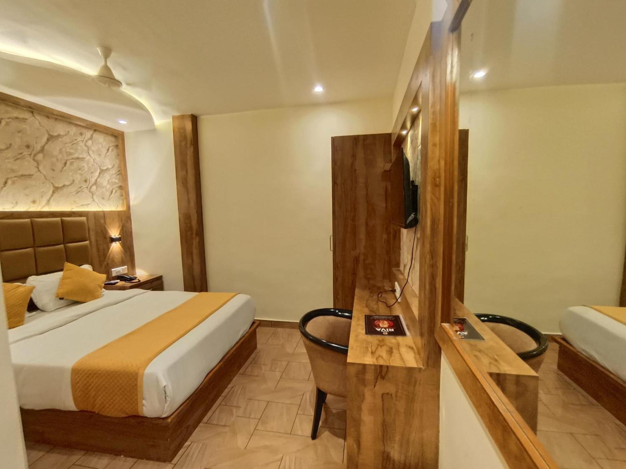 Hotel Riva International Goregaon- Near Nesco Mumbai  Buitenkant foto