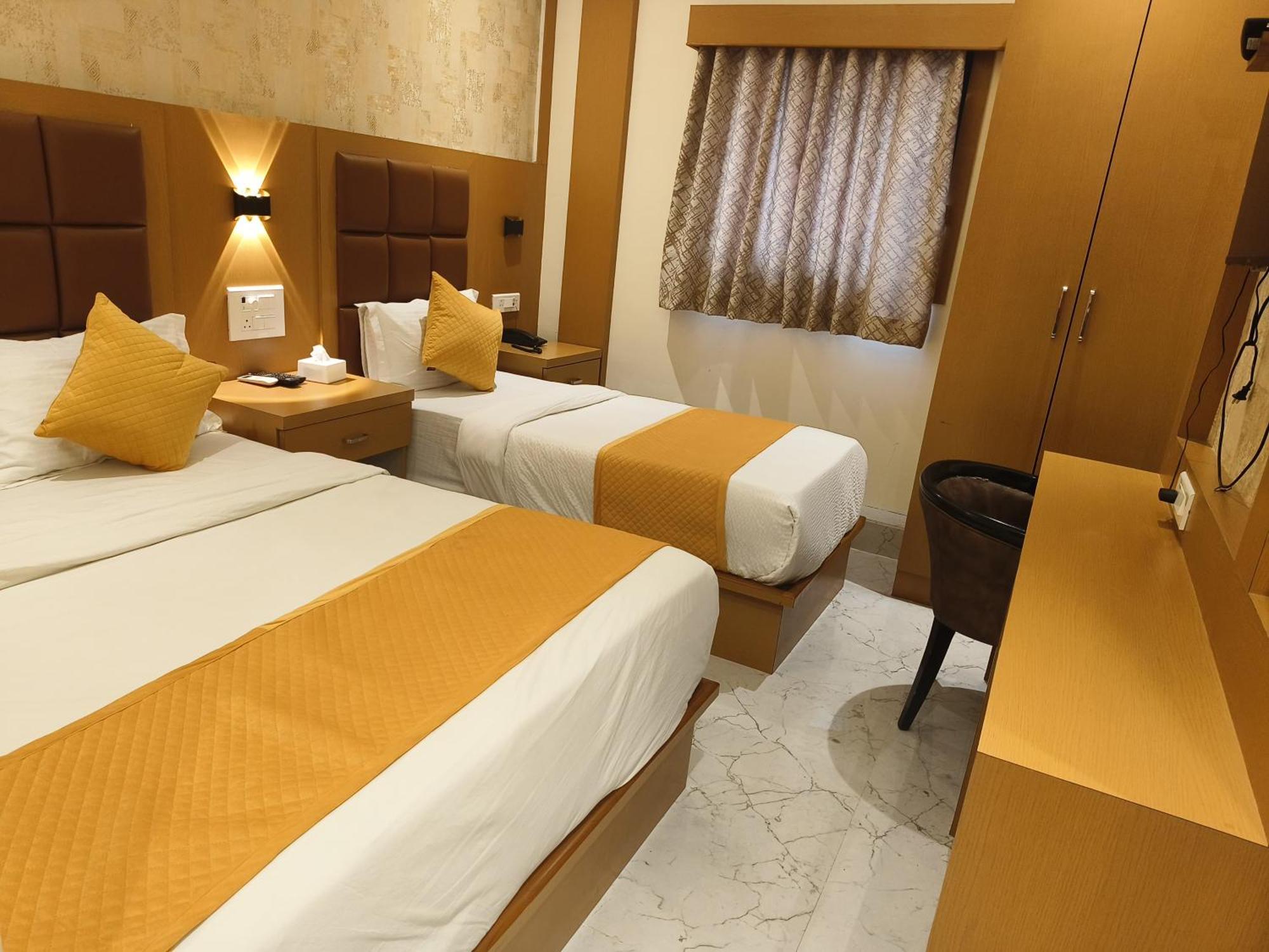 Hotel Riva International Goregaon- Near Nesco Mumbai  Buitenkant foto